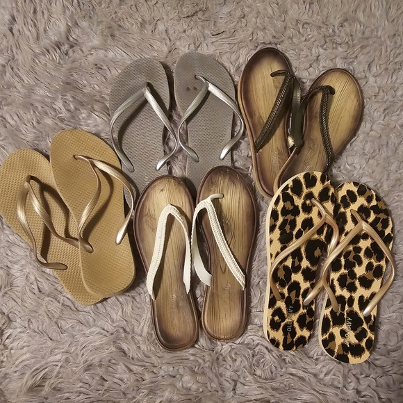 Stylish Women's Flip Flops - Leopard, Tan, and Brown - Picture 1 of 6